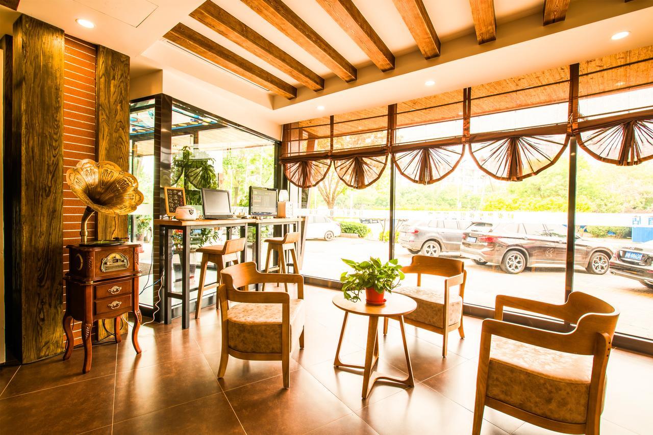 Nostalgia Hotel Near Tianjin Polar Ocean Word- Tianjin Fonte Joy World, 10 Minutes Drive Away From Tianjin Tanggu High-Speed Railway Station, Free Ice-Cream, Mineral Water, Snacks And Laundry Service, English Communication Well エクステリア 写真