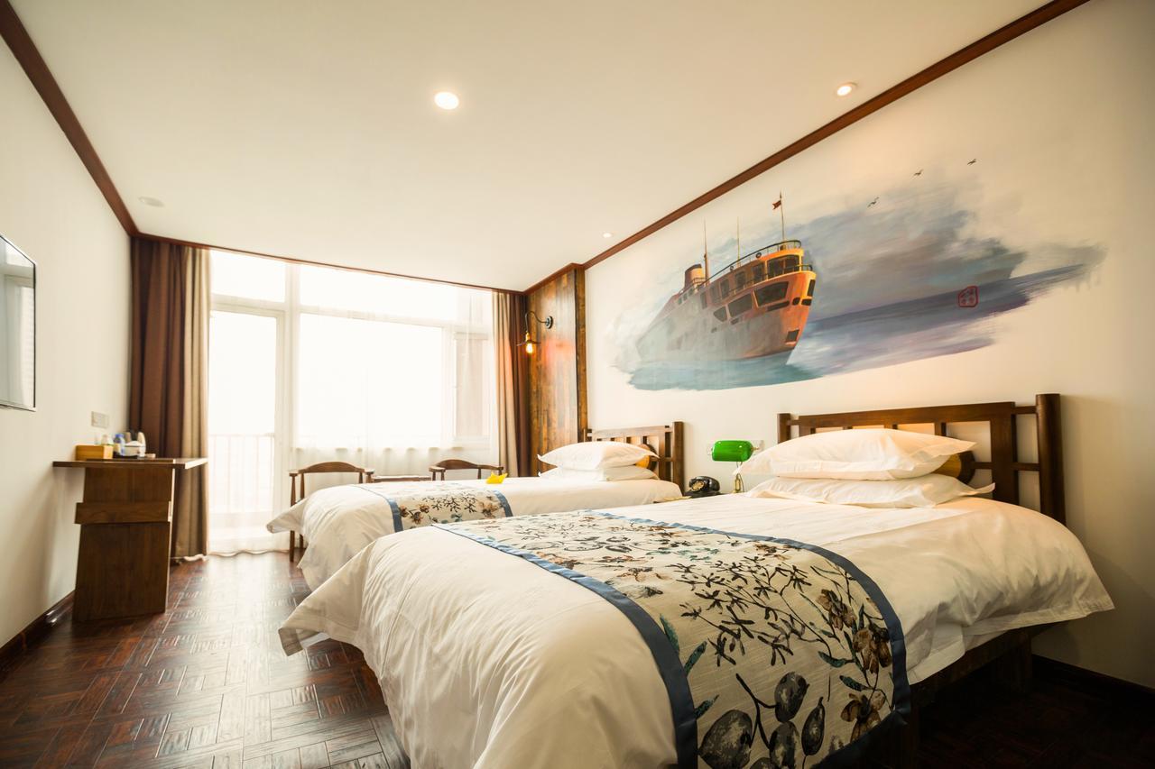 Nostalgia Hotel Near Tianjin Polar Ocean Word- Tianjin Fonte Joy World, 10 Minutes Drive Away From Tianjin Tanggu High-Speed Railway Station, Free Ice-Cream, Mineral Water, Snacks And Laundry Service, English Communication Well エクステリア 写真