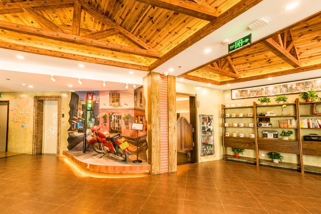 Nostalgia Hotel Near Tianjin Polar Ocean Word- Tianjin Fonte Joy World, 10 Minutes Drive Away From Tianjin Tanggu High-Speed Railway Station, Free Ice-Cream, Mineral Water, Snacks And Laundry Service, English Communication Well エクステリア 写真