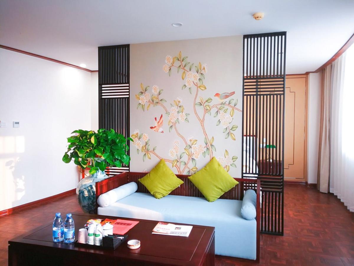 Nostalgia Hotel Near Tianjin Polar Ocean Word- Tianjin Fonte Joy World, 10 Minutes Drive Away From Tianjin Tanggu High-Speed Railway Station, Free Ice-Cream, Mineral Water, Snacks And Laundry Service, English Communication Well エクステリア 写真