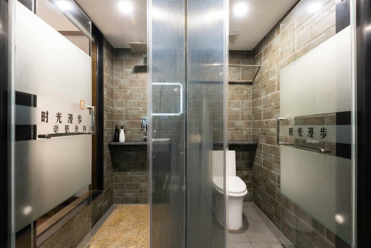 Nostalgia Hotel Near Tianjin Polar Ocean Word- Tianjin Fonte Joy World, 10 Minutes Drive Away From Tianjin Tanggu High-Speed Railway Station, Free Ice-Cream, Mineral Water, Snacks And Laundry Service, English Communication Well エクステリア 写真